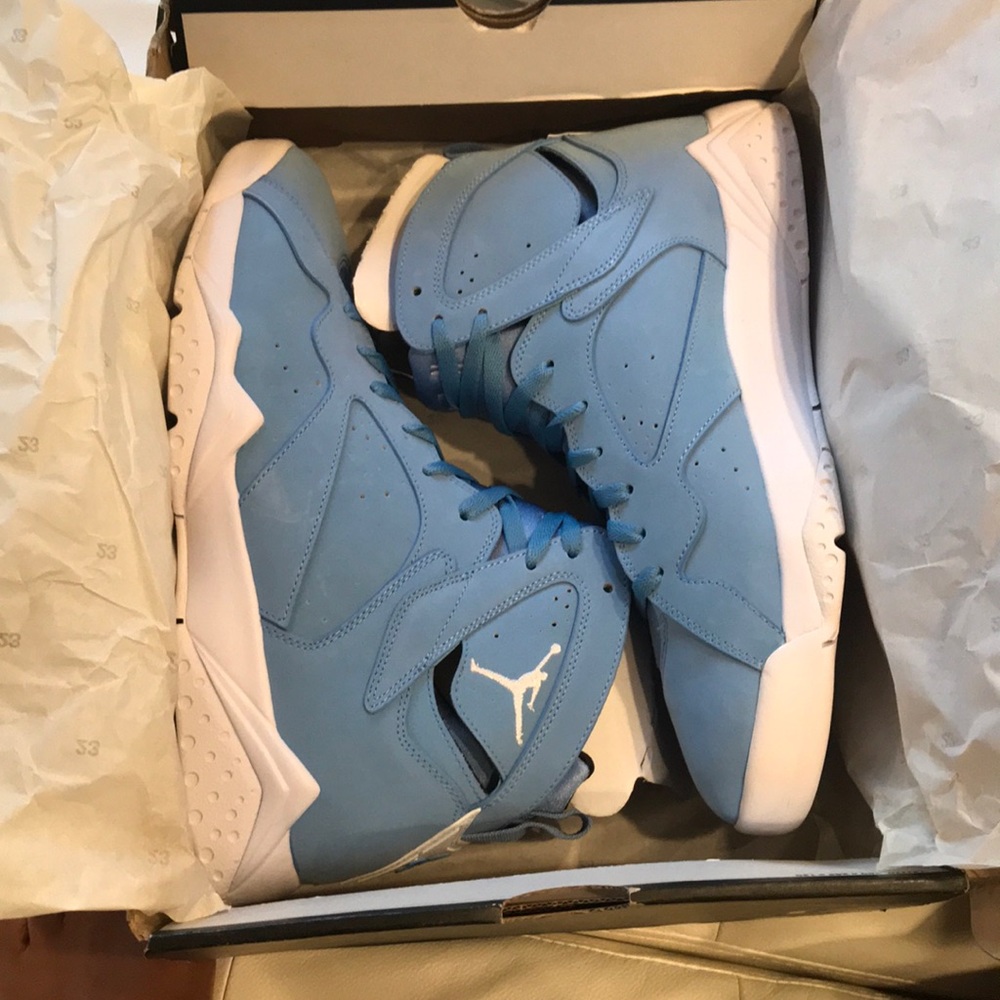 Air Jordan Retro 7